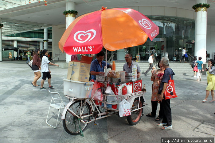 Продавец мороженного Сингапур (город-государство)