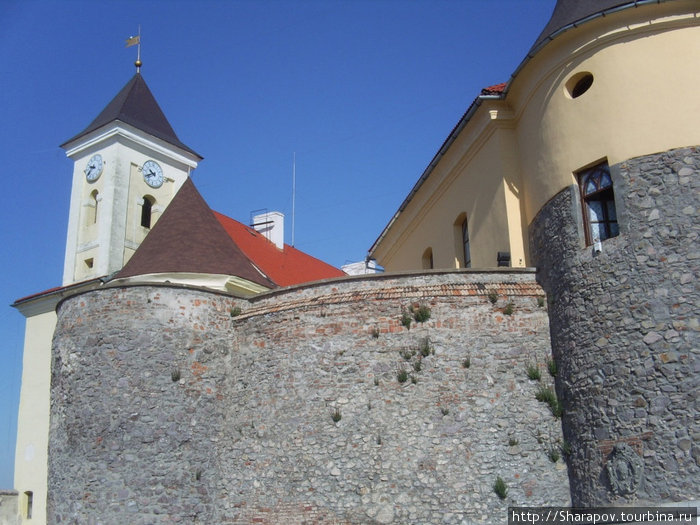 Замок Паланок Мукачево, Украина