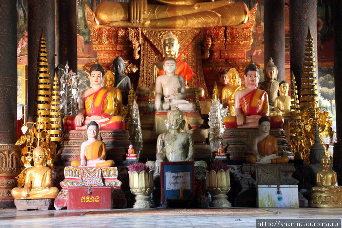 Будды на алтаре Пномпень, Камбоджа