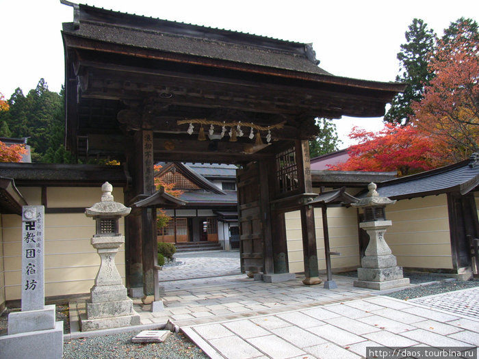Коя-сан: Гробница сёгунов Токугава Префектура Вакаяма, Япония