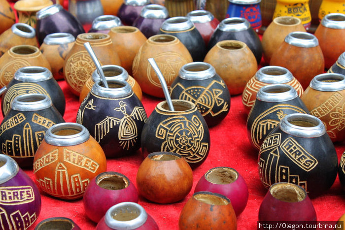 Стаканы сделанные из тыквы предназначены для традиционного напитка мате Буэнос-Айрес, Аргентина