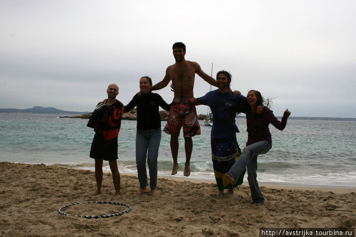 День X – открытие купального сезона Пальма-де-Майорка, остров Майорка, Испания