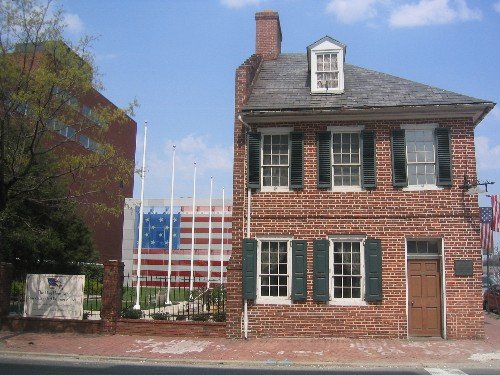 Музей американского флага / Flag House & Star-Spangled Banner Museum