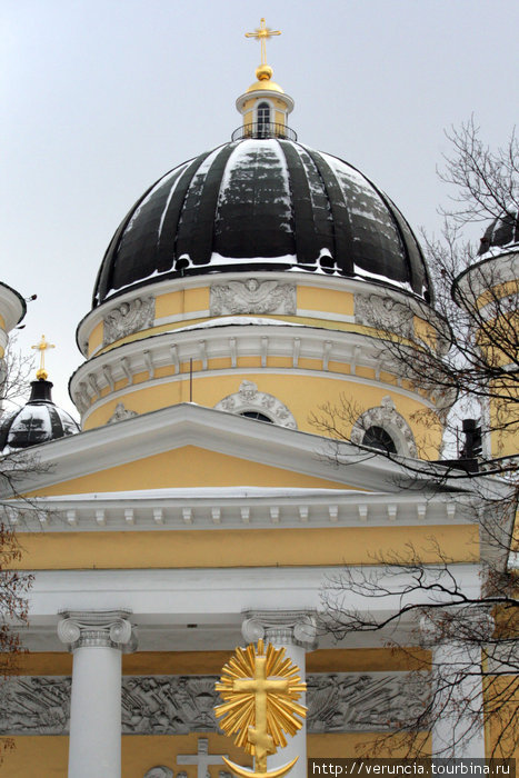 Купол собора. Санкт-Петербург, Россия