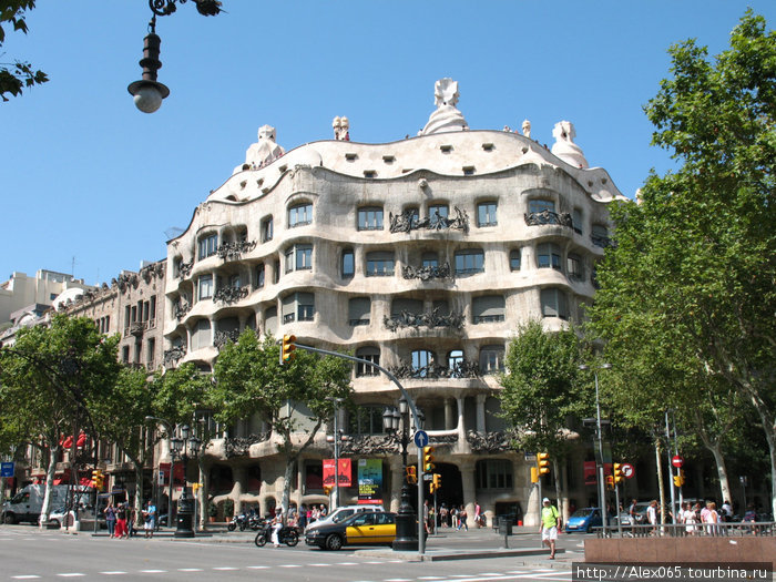 Casa Batllo,Casa Mila,Sagrada Familia Барселона, Испания