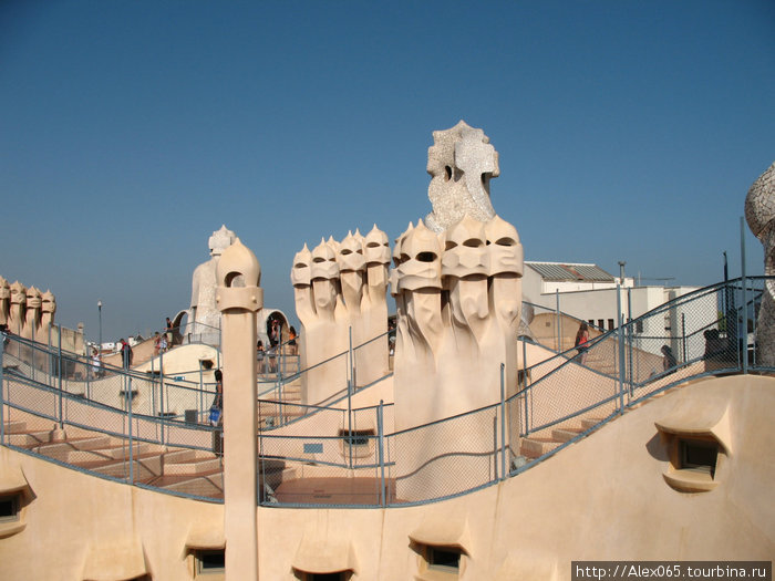 Casa Batllo,Casa Mila,Sagrada Familia Барселона, Испания