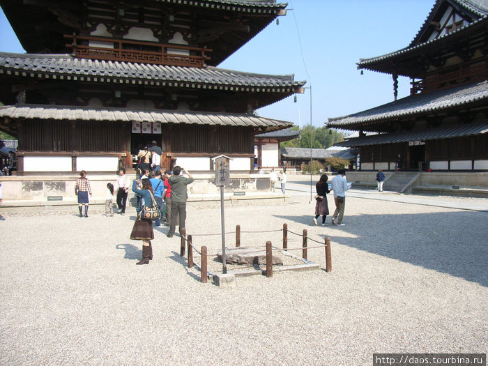 Хорюдзи - древний город снов Икома, Япония