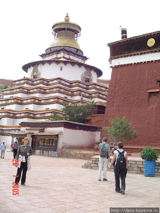 Пелкор Чёде - уникальный монастырь IX века Гьянце, Китай