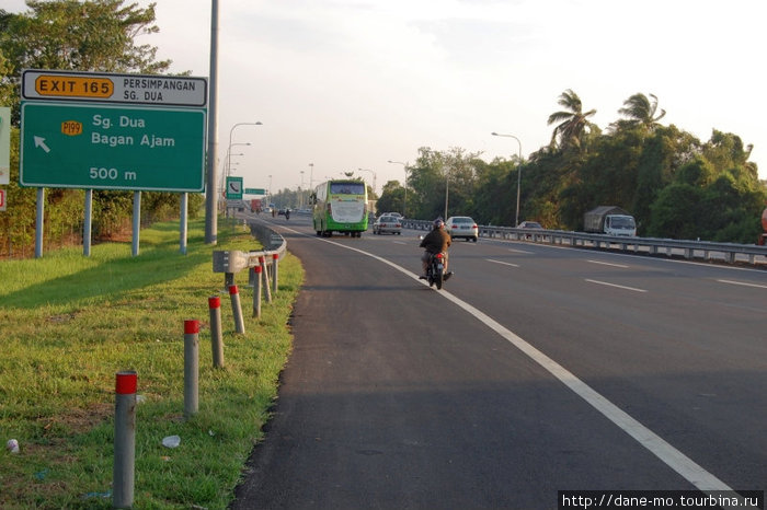 От тайской границы в Куала Лумпур Малайзия