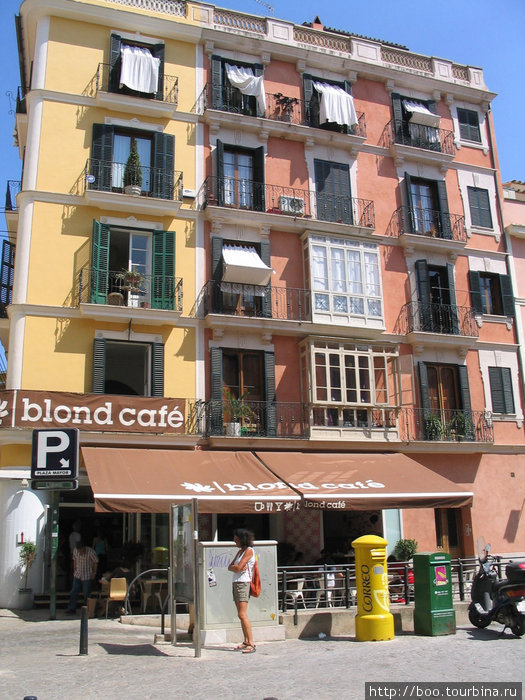 есть и кафе для блондинок :) Пальма-де-Майорка, остров Майорка, Испания