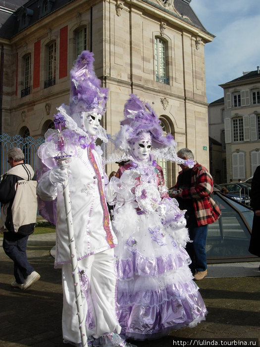 Ежегодный Венецианский карнавал  в Ремиремон Ремирмон, Франция