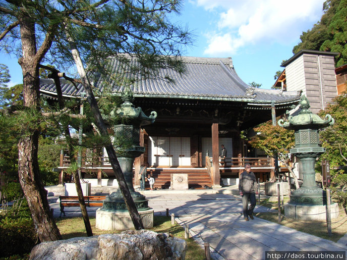 Гробница сёгунов в Киото Киото, Япония