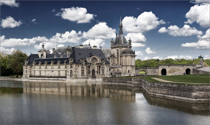 Замок Шантийи / Château de Chantilly