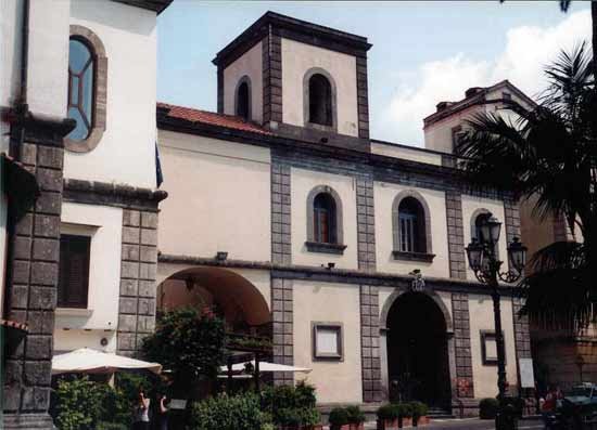 Базика Св.Антонио / Basilica di San Antonino