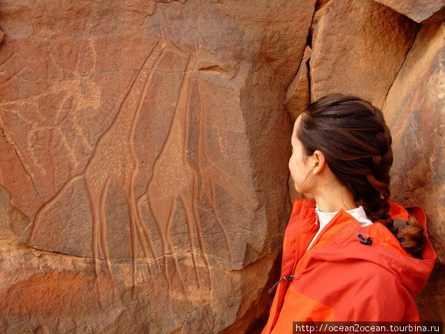 Этим наскальным рисункам более 7 000 — 8 000 лет. Ливия