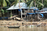 Трущобы на берегу Меконга