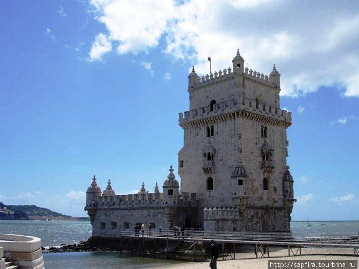 Беленская башня  воздвигнутая в начале XVI века, наряду с монастырем Жеронимуш, – одно из немногих монументальных сооружений Лиссабона золотой эпохи Лиссабон, Португалия