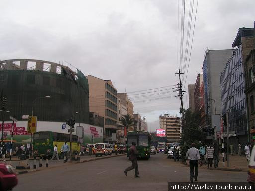 Этюд в хмурых тонах Найроби, Кения