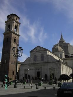 Собор Иоанна Крестителя с плащаницей / Cattedrale di San Giovanni Battista
