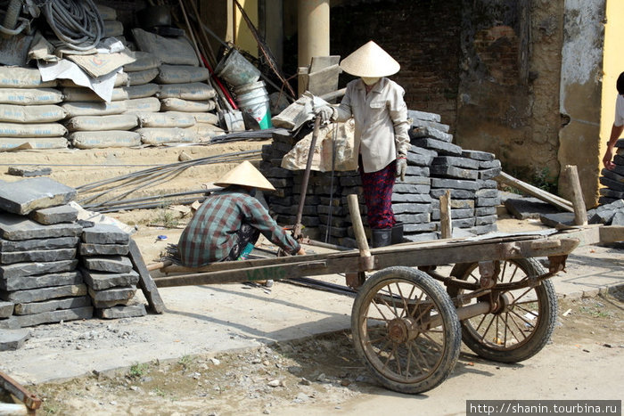 Облицовочный камень для реставрации старых особняков Хойан, Вьетнам