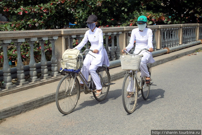 Велосипедистки Хойан, Вьетнам