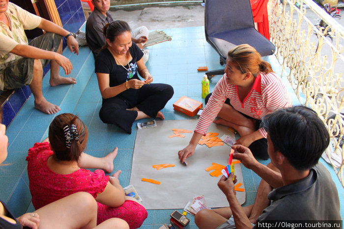 Съиграем в картишки Камбоджа