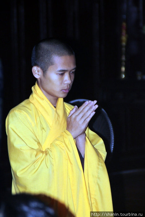 Монах Хюэ, Вьетнам