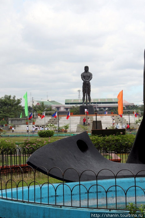 Памятник борцам за свободу Манила, Филиппины