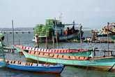 Лодки у пристани в Кахконге