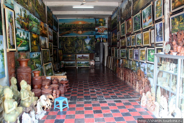 Художественный салон Пномпень, Камбоджа