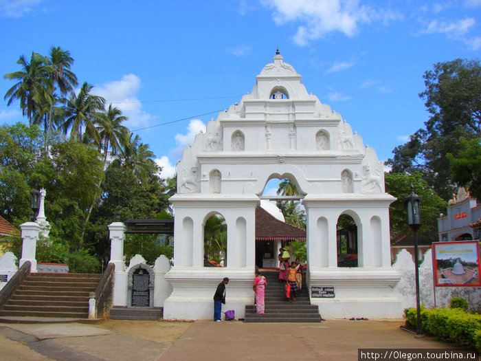 Пробежимся по храмам Шри-Ланка