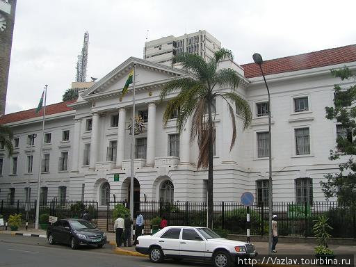 Здание Найроби, Кения