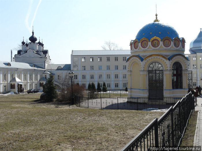Пасха в Николо-Угрешском монастыре Дзержинский, Россия