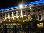 Театр на проспекте Руставели.