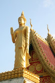 Золотой Будда на крыше
