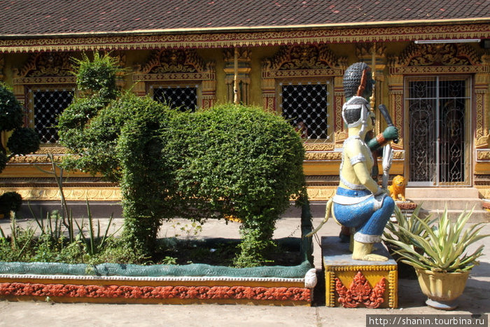 Скульптура из зеленого куста Вьентьян, Лаос
