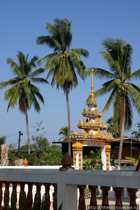 Ворота монастыря Удон-Тани, Таиланд