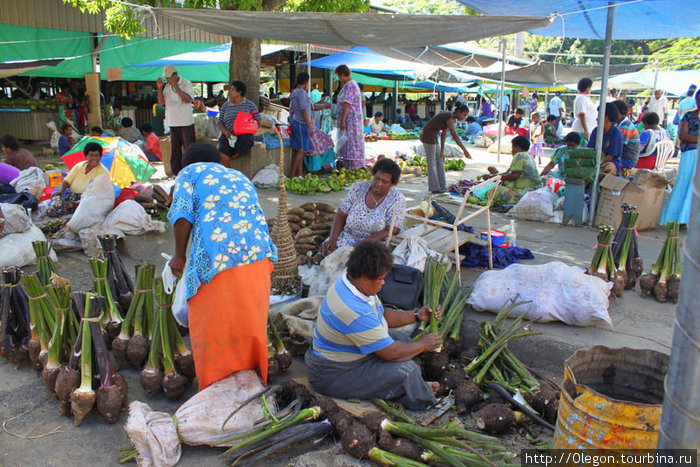 рынок в городе Нади Нанди, остров Вити-Леву, Фиджи