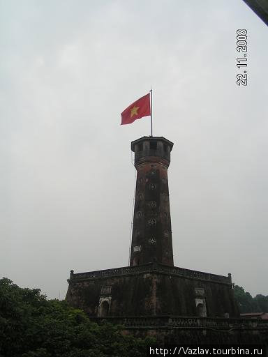 Форт и знамя Ханой, Вьетнам