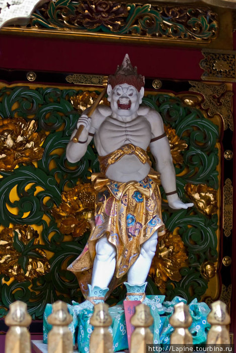 Тайю-ин-бё: охранные боги Яся-мон — Якса — 1... Никко, Япония