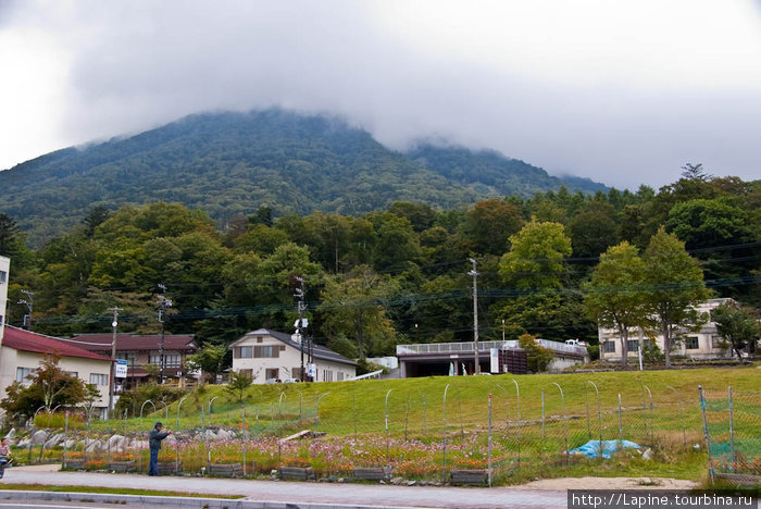 В облаках — гора Нантай Никко, Япония