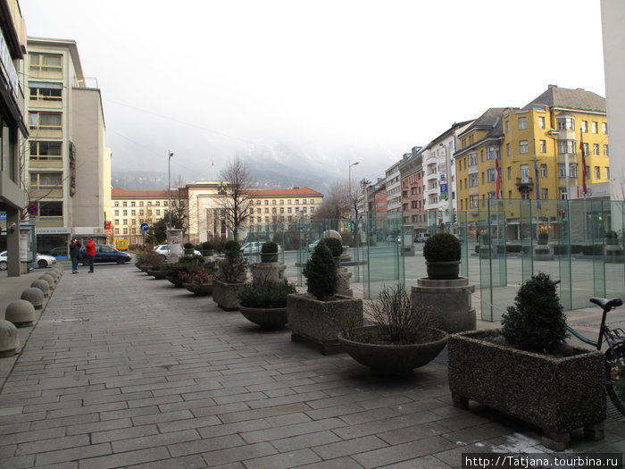 утро _8 часов ; погода так себе Инсбрук, Австрия