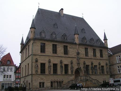 Главный фасад ратуши Оснабрюк, Германия