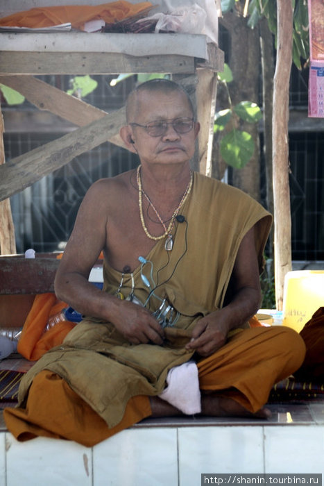 Буддистский монах Сукхотай, Таиланд