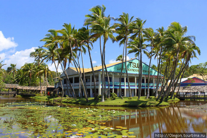 Стильный отель на озере Остров Вити-Леву, Фиджи