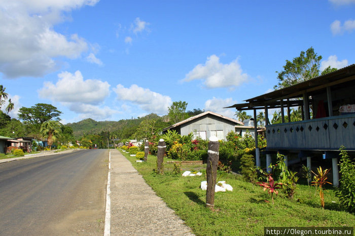 Деревня по пути Остров Вити-Леву, Фиджи