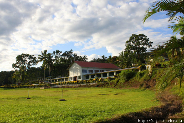 Евангелистская школа Остров Вити-Леву, Фиджи