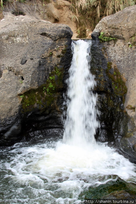Маленький водопад Остров Вити-Леву, Фиджи
