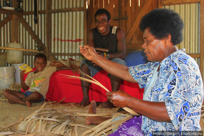 Показное плетение корзины Остров Вити-Леву, Фиджи