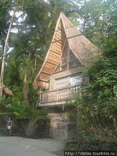 Местный домик Группа островов Лусон, Филиппины